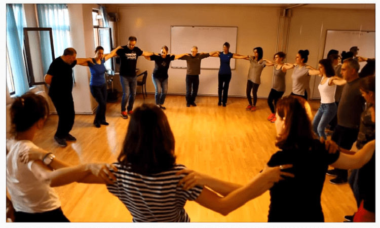 Kadıköy Sirtaki Yunan Dansları Kursu